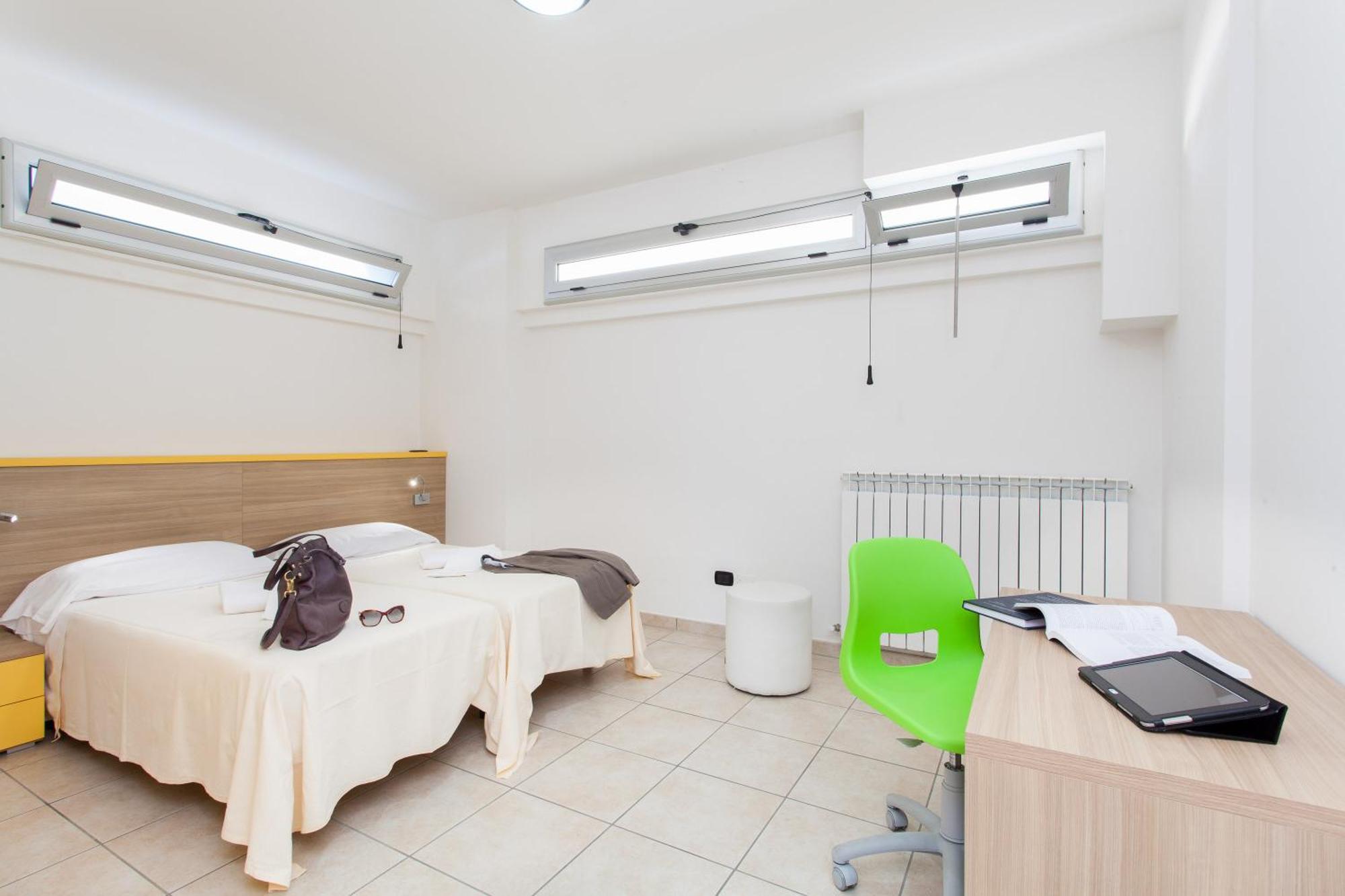 Garni House Majorana Hotel Rende Buitenkant foto
