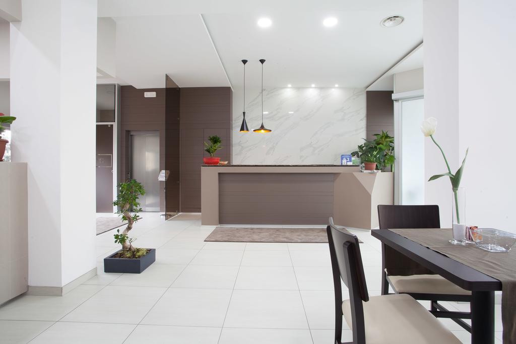 Garni House Majorana Hotel Rende Buitenkant foto