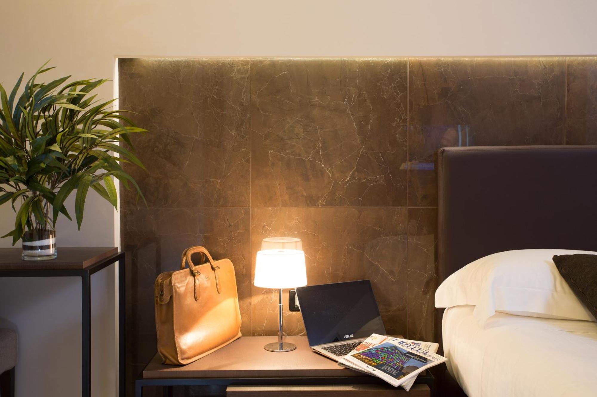 Garni House Majorana Hotel Rende Buitenkant foto
